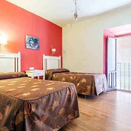 Hostal El Caballo Blanco โอซูนา ภายนอก รูปภาพ