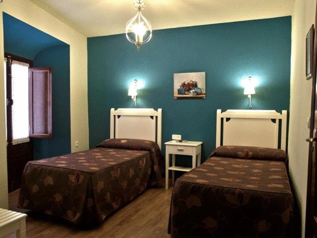Hostal El Caballo Blanco โอซูนา ภายนอก รูปภาพ